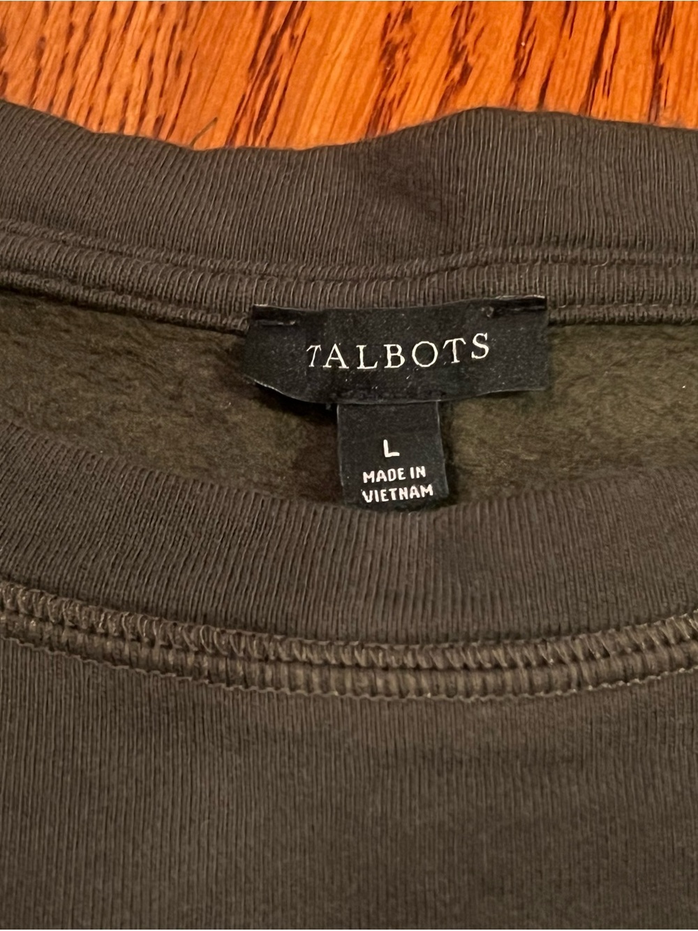Talbots Sheep Embroidered Crew Sweater Pullover Quirky Boucle Fun Cozy Olive - Picture 4 of 13